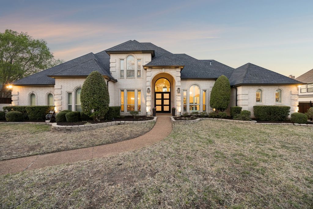 104 Harvard Drive, Southlake, TX 76092