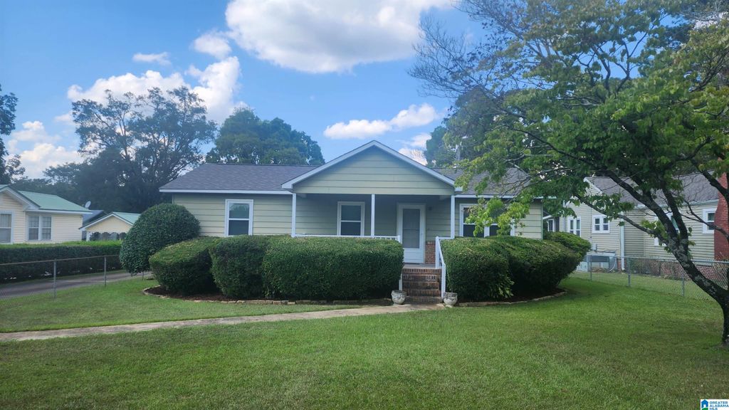1440 HUEYTOWN ROAD, Hueytown, AL 35023