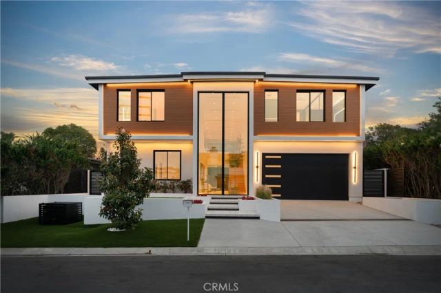 412 Saint Andrews Road, Newport Beach, CA 92663