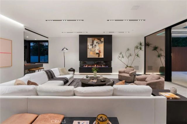 412 Saint Andrews Road, Newport Beach, CA 92663