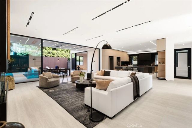 412 Saint Andrews Road, Newport Beach, CA 92663