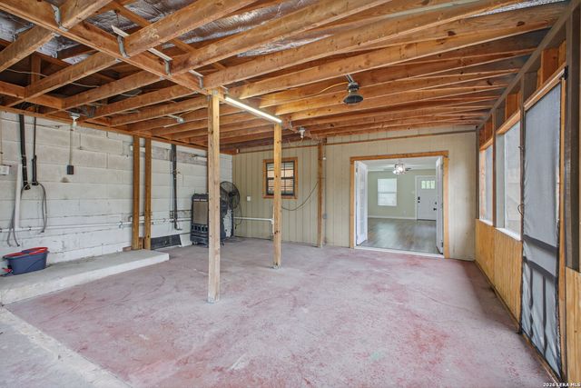 435 CREATH PL, San Antonio, TX 78221