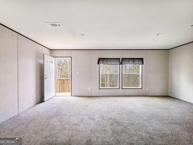 7668 Pea Ridge Road, Lula, GA 30554