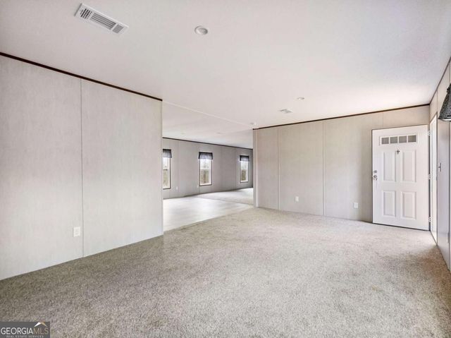 7668 Pea Ridge Road, Lula, GA 30554