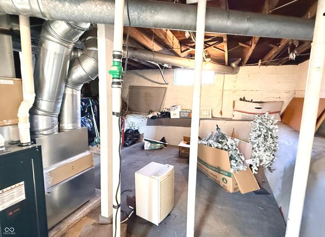 116 N Barr Street, Crawfordsville, IN 47933