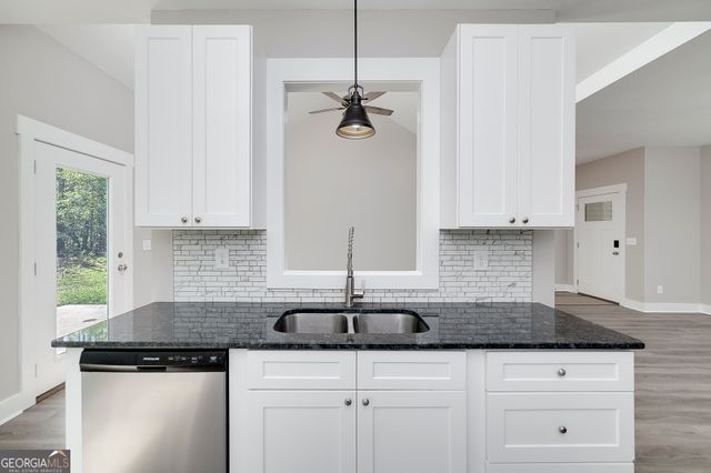219 Hamilton, Concord, GA 30206