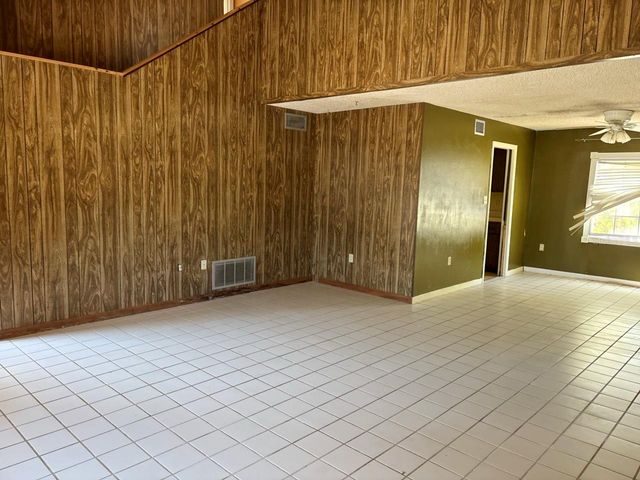 5203 2ND AVENUE DRIVE NW, Bradenton, FL 34209