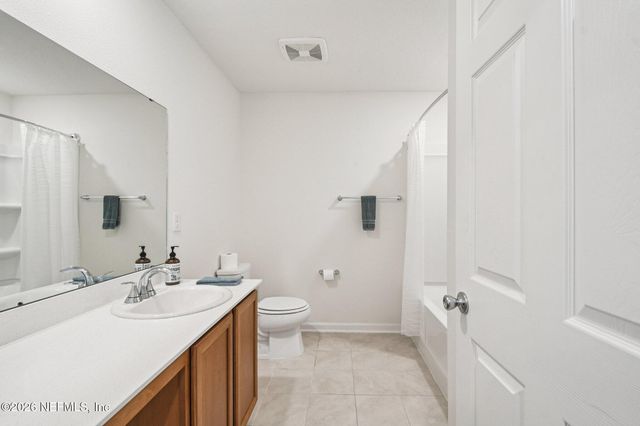 2635 WINDSOR LAKES Way, Green Cove Springs, FL 32043