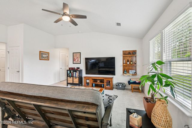 2635 WINDSOR LAKES Way, Green Cove Springs, FL 32043