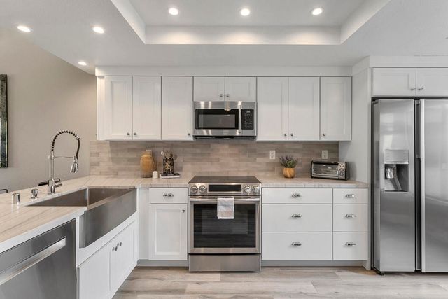 234 Castellana S, Palm Desert, CA 92260