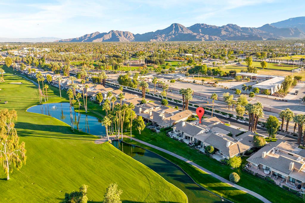 Image 3 of property listing at 234 Castellana S, Palm Desert, CA 92260