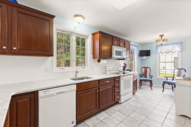 67 Kathleen Grant Rd, Easton, MA 02375