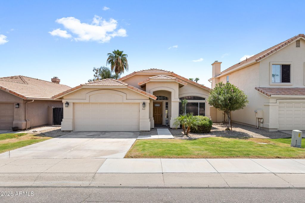 3165 S LAGUNA Drive, Chandler, AZ 85248 — exterior