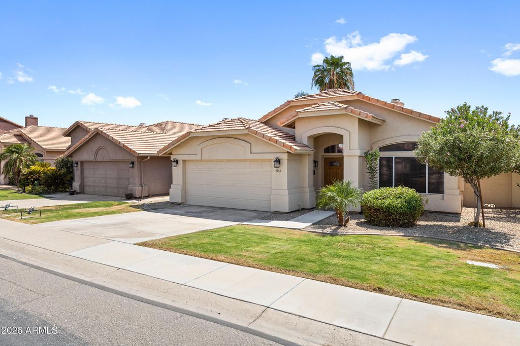 3165 S LAGUNA Drive, Chandler, AZ 85248 — photo 2