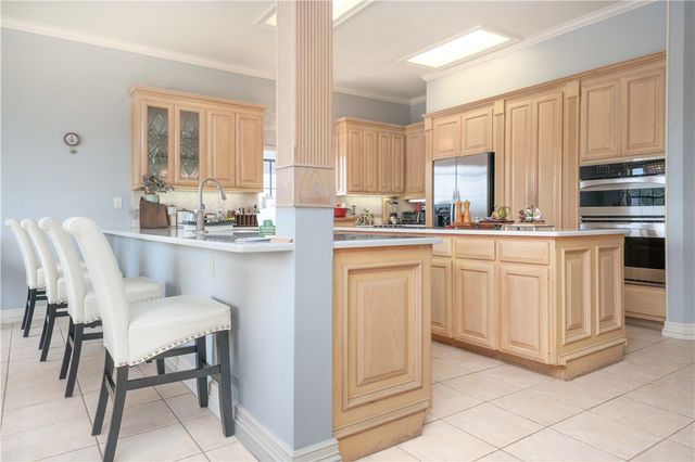 6210 Bourbonais Dr, Corpus Christi, TX 78414
