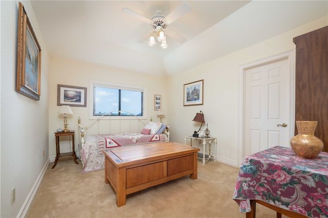 6210 Bourbonais Dr, Corpus Christi, TX 78414