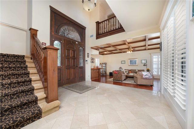 6210 Bourbonais Dr, Corpus Christi, TX 78414
