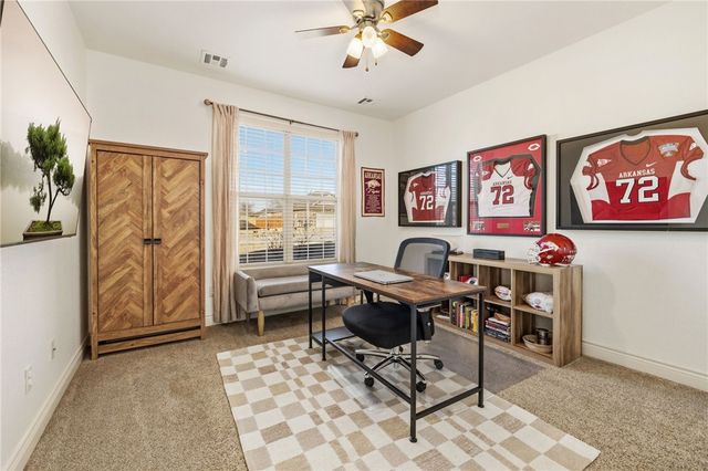 5021 Homespun Drive, Fayetteville, AR 72704