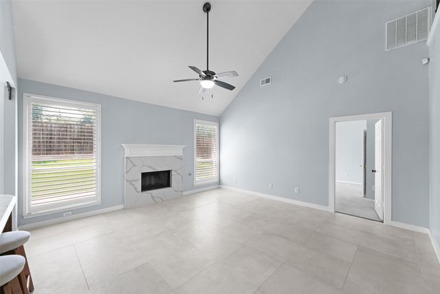 207 Deerpath Road, Hickory Creek, TX 75065
