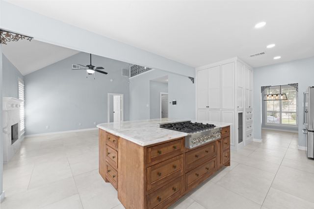 207 Deerpath Road, Hickory Creek, TX 75065