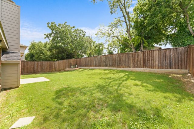 207 Deerpath Road, Hickory Creek, TX 75065