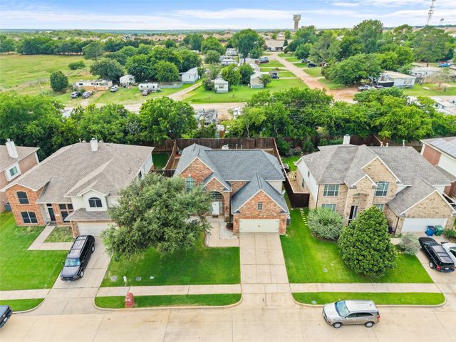 207 Deerpath Road, Hickory Creek, TX 75065