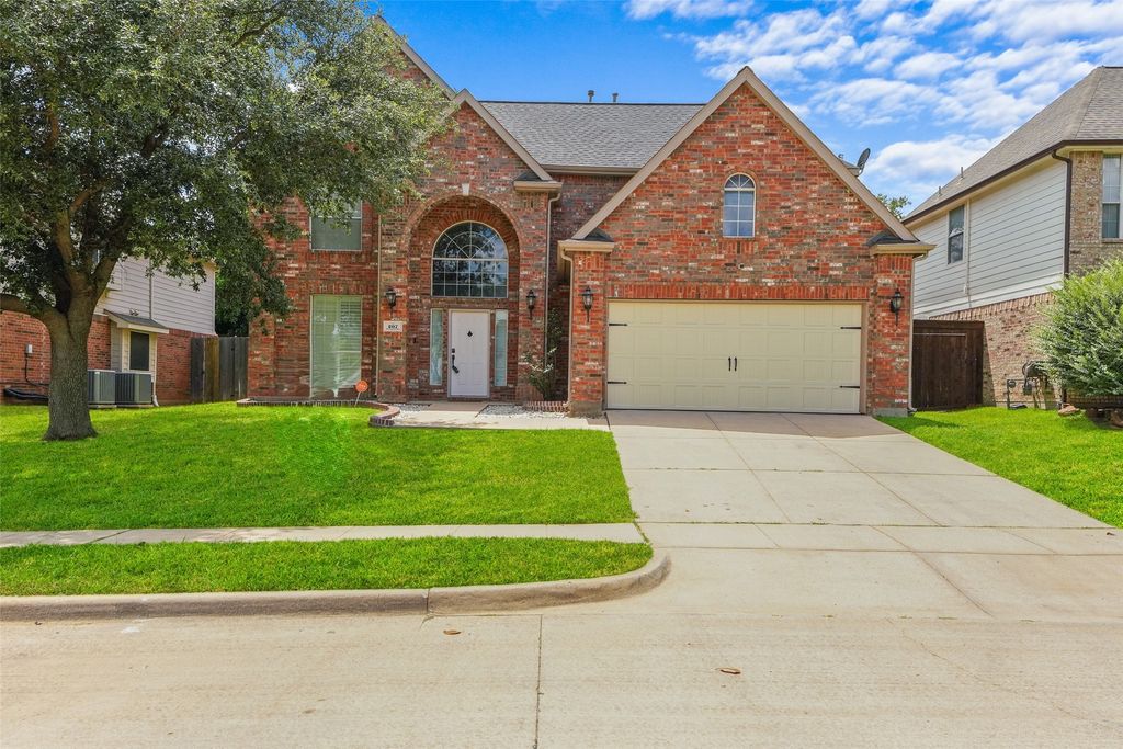 207 Deerpath Road, Hickory Creek, TX 75065