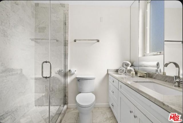 1654 Greenfield Avenue 301, Los Angeles, CA 90025