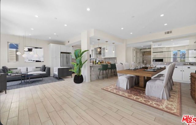 1654 Greenfield Avenue 301, Los Angeles, CA 90025