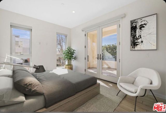 1654 Greenfield Avenue 301, Los Angeles, CA 90025