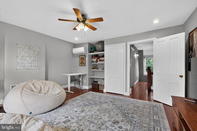 48 W HIGHLAND AVE, Philadelphia, PA 19118