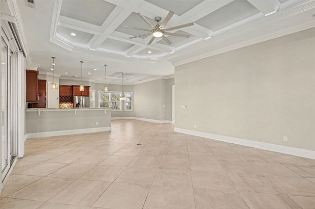 1121 Bluffton Ct., Myrtle Beach, SC 29579