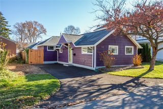 832 Washington Avenue, Irondequoit, NY 14617