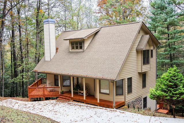 143 Hidden Lake Circle, Ellijay, GA 30536