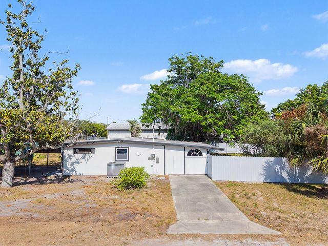 7708 MARYLAND AVENUE, Hudson, FL 34667