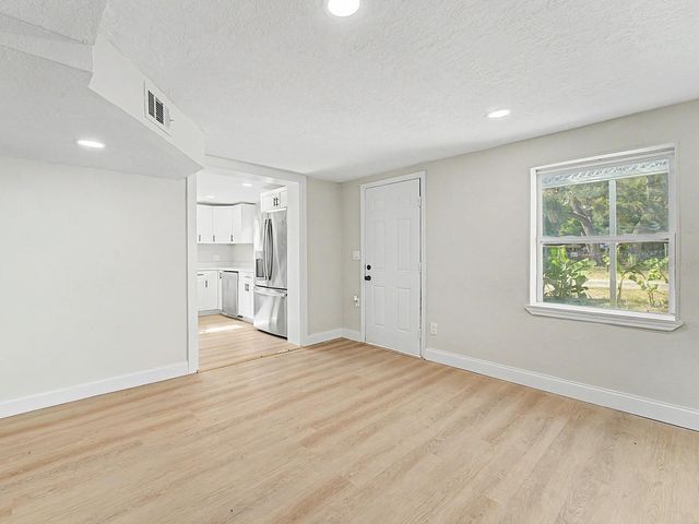 7708 MARYLAND AVENUE, Hudson, FL 34667