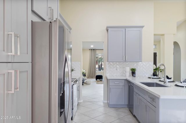 8823 E FLORIADE Drive, Scottsdale, AZ 85260