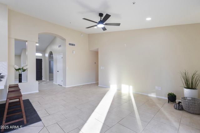 8823 E FLORIADE Drive, Scottsdale, AZ 85260