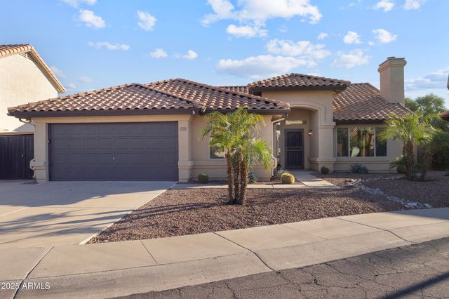 8823 E FLORIADE Drive, Scottsdale, AZ 85260