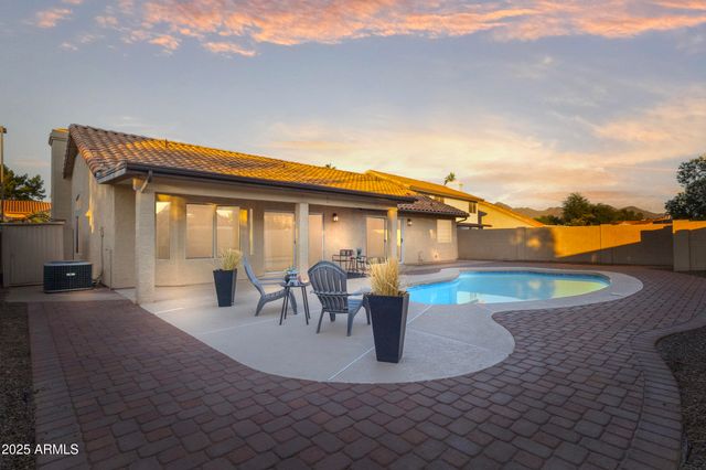 8823 E FLORIADE Drive, Scottsdale, AZ 85260