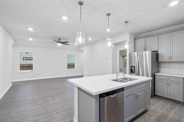 19564 Stripe Hill Bend, Montgomery, TX 77316