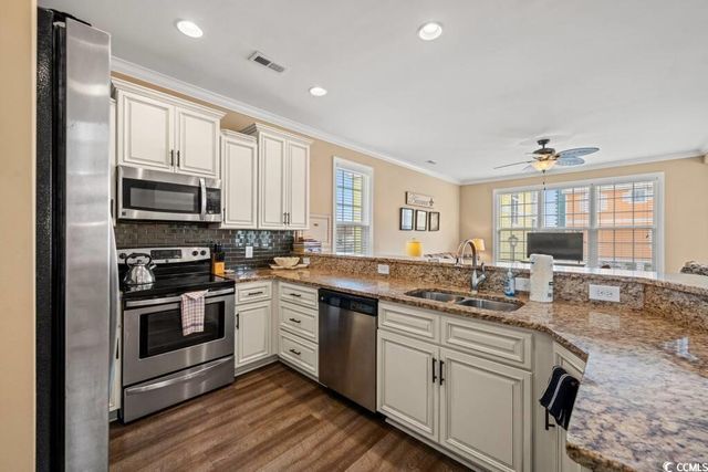 520 Caribbean Way, Myrtle Beach, SC 29577