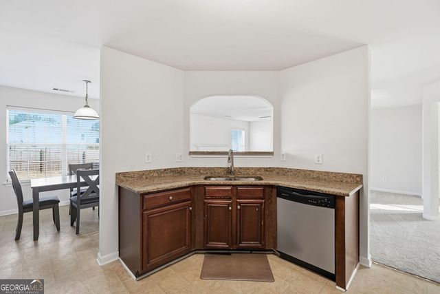 5678 Washakie Point, Ellenwood, GA 30294