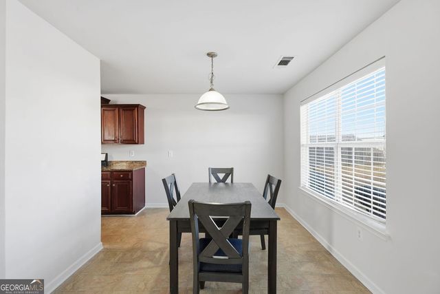 5678 Washakie Point, Ellenwood, GA 30294