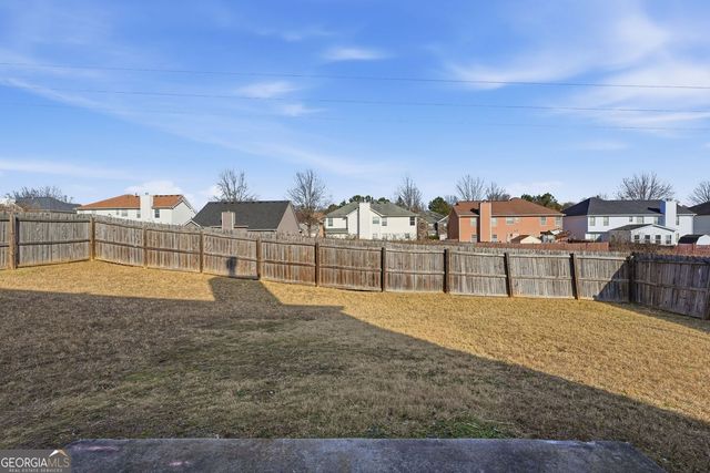 5678 Washakie Point, Ellenwood, GA 30294