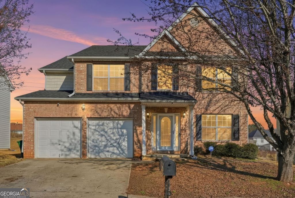 5678 Washakie Point, Ellenwood, GA 30294