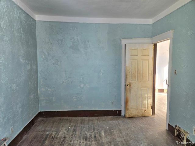 13544 Hasse Street, Hamtramck, MI 48212