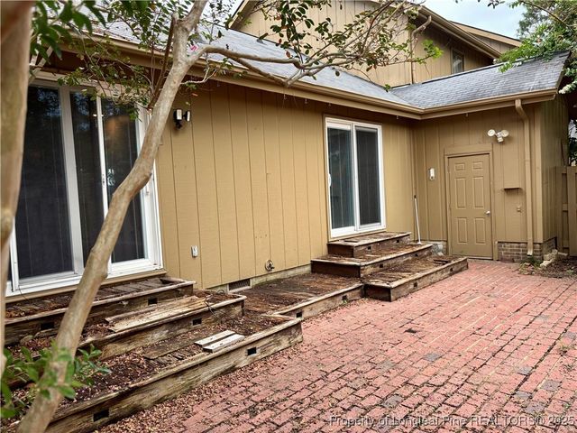 4625 Fen Court, Fayetteville, NC 28314