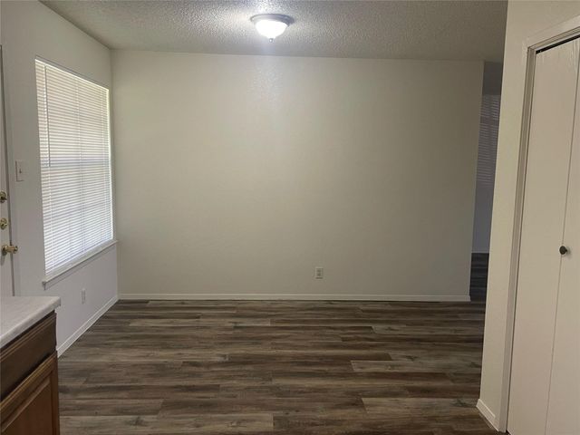 509 Hedgewood DR, Georgetown, TX 78628