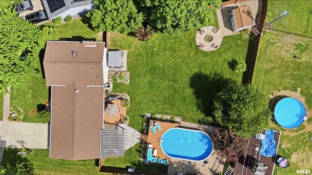 208 BARBARA Parkway, Washington, IL 61571